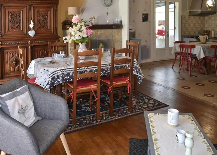 Stunning In With Kitchenette * Biras