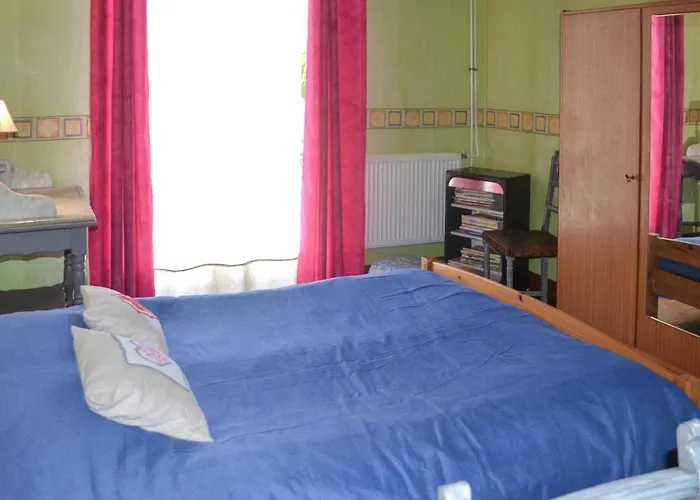 Stunning In With Kitchenette * Biras